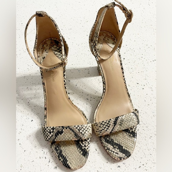 Antonio Melani Women’s Snakeskin Print Leather Ankle Strap Heels Size 8.5M - Picture 2 of 15